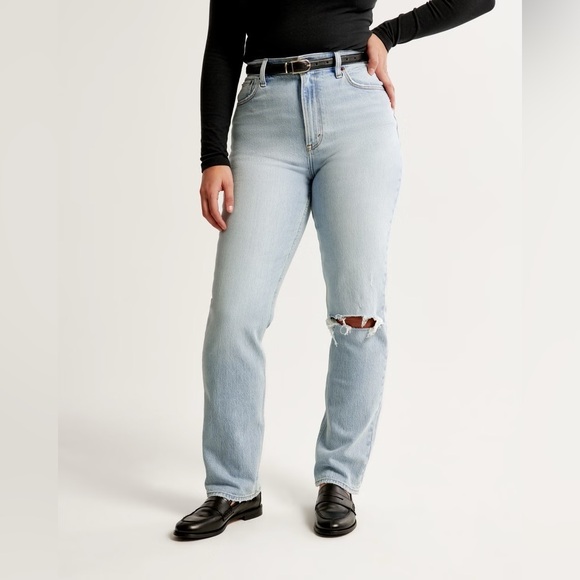 Abercrombie & Fitch Curve Love Ultra High Rise 90s Straight Leg Jeans - Picture 2 of 12